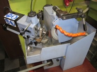 Bezcentra vārstu slīpmašīna